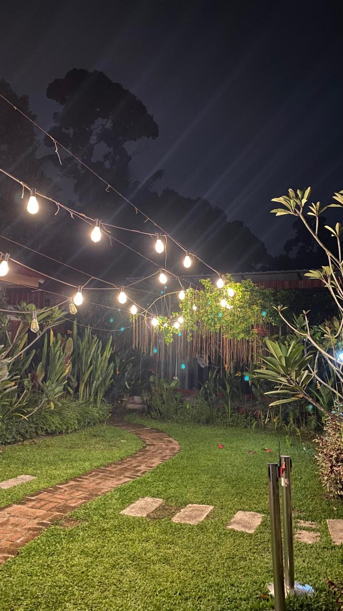 Kebun Puisi Villa Kajang Bagian luar foto